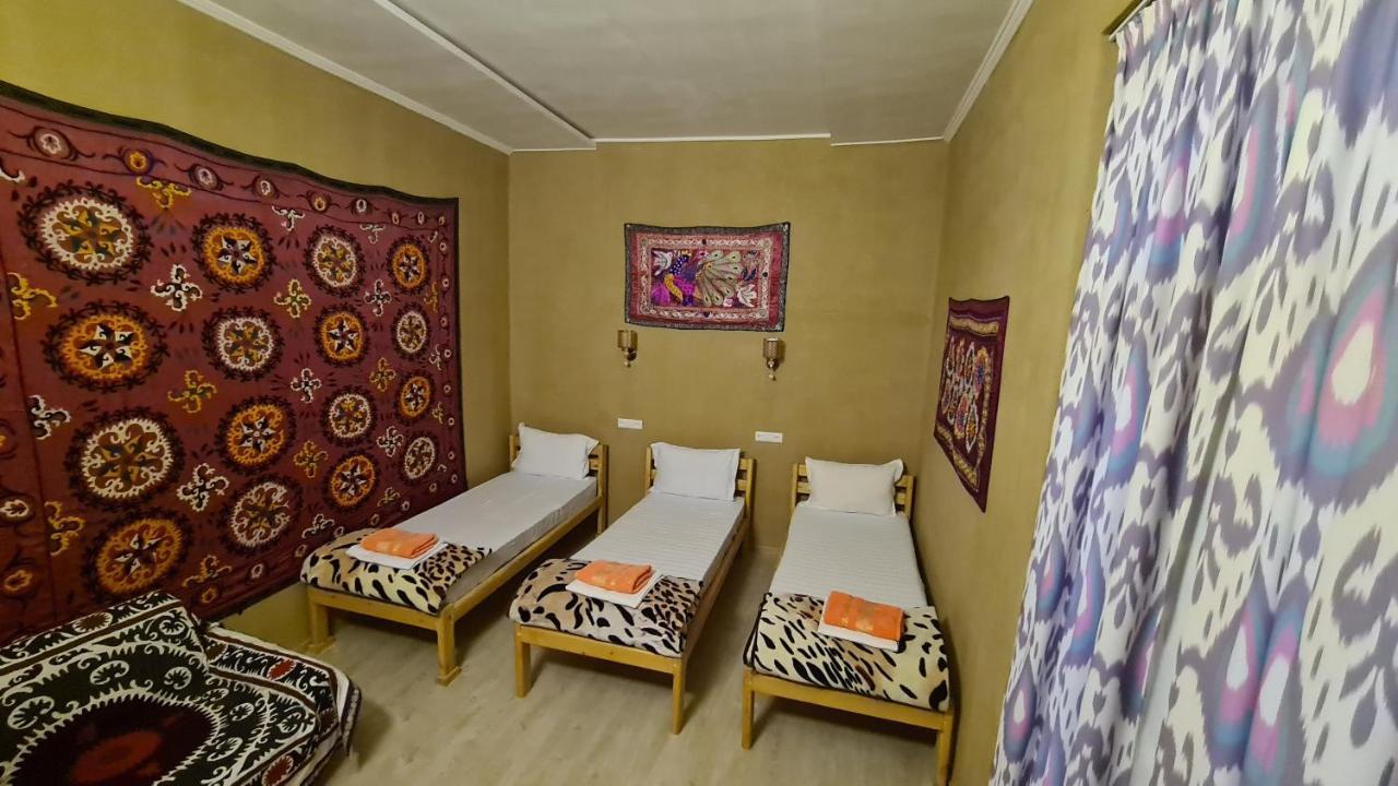 Azaliya Hostel Samarkand Esterno foto