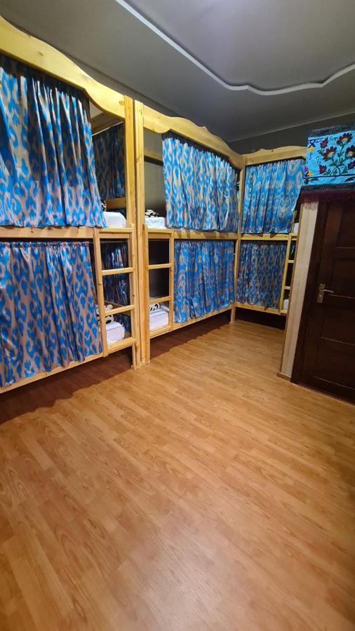 Azaliya Hostel Samarkand Esterno foto