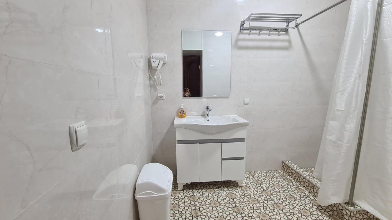 Azaliya Hostel Samarkand Esterno foto
