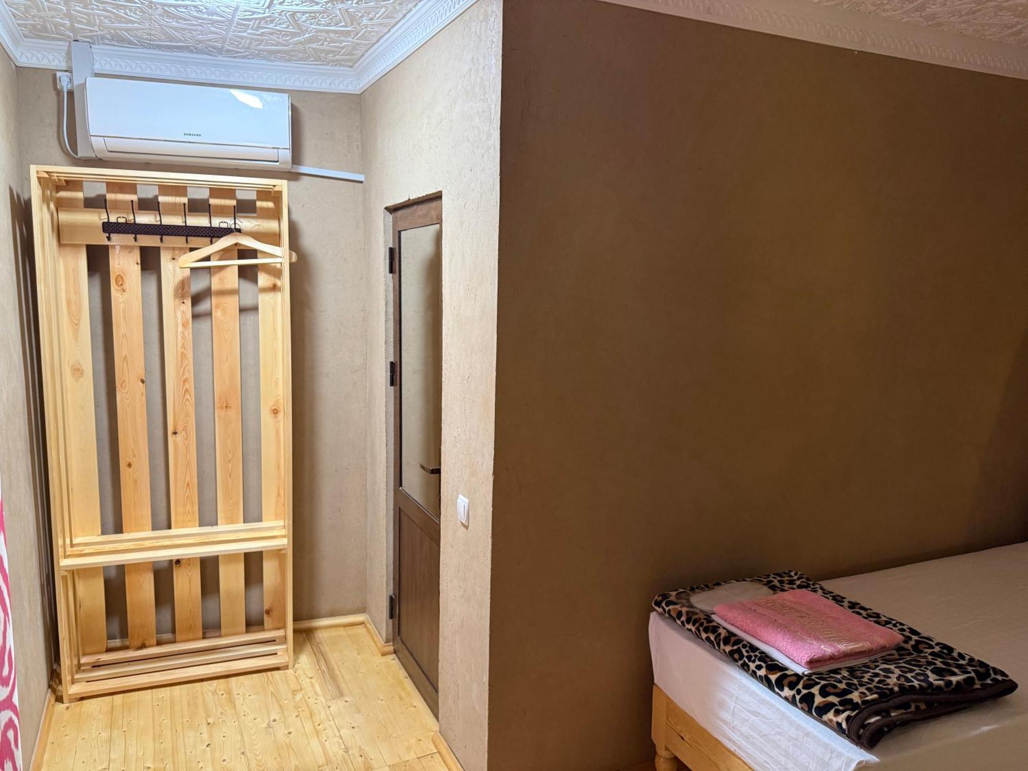 Azaliya Hostel Samarkand Esterno foto